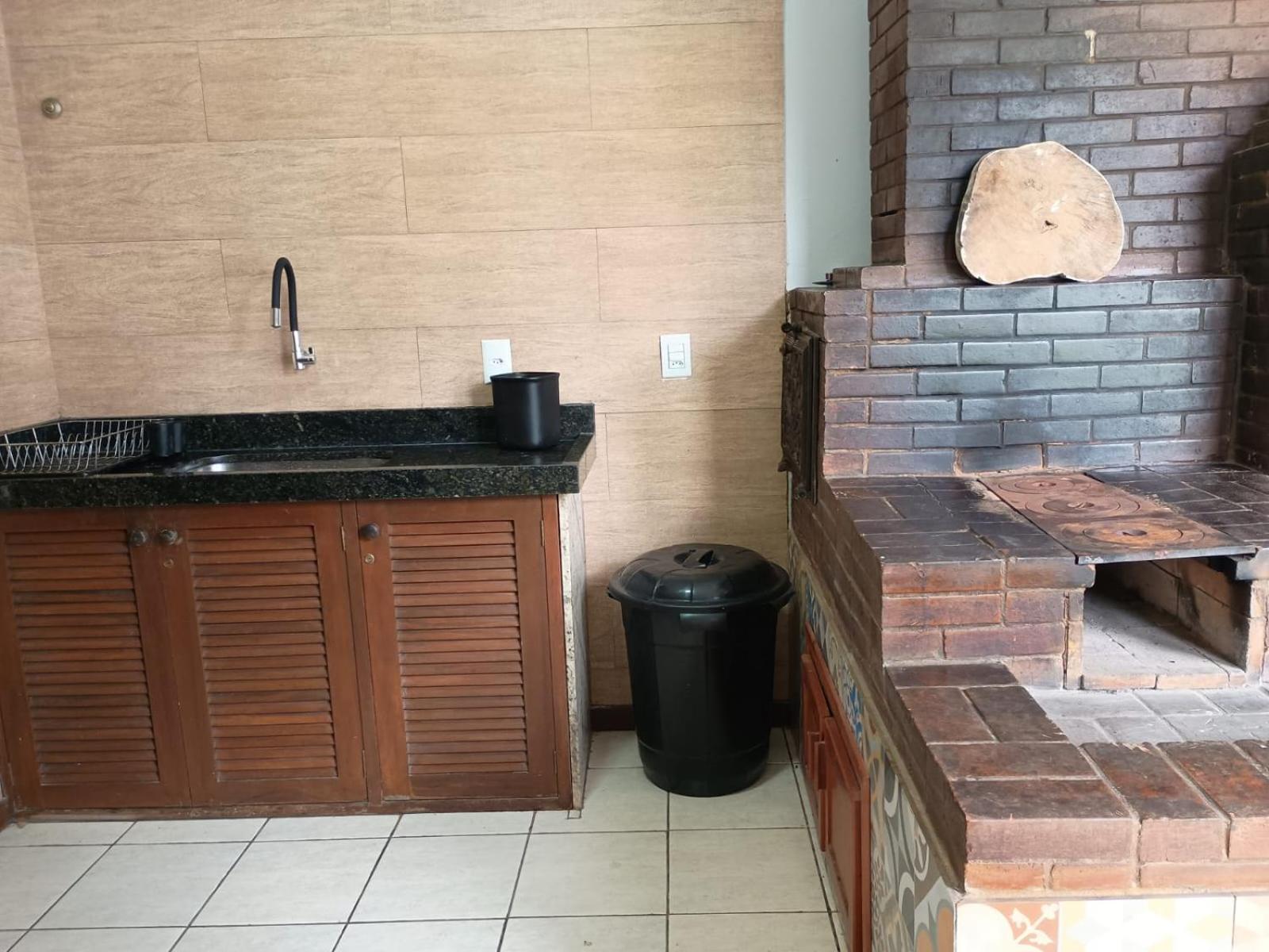 Casa Confortavel Парати Екстериор снимка